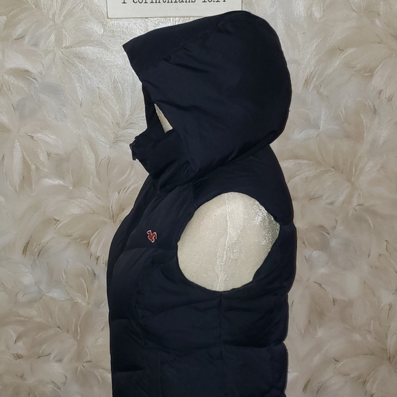 Hollister Hooded Vest - Picture 3 of 12